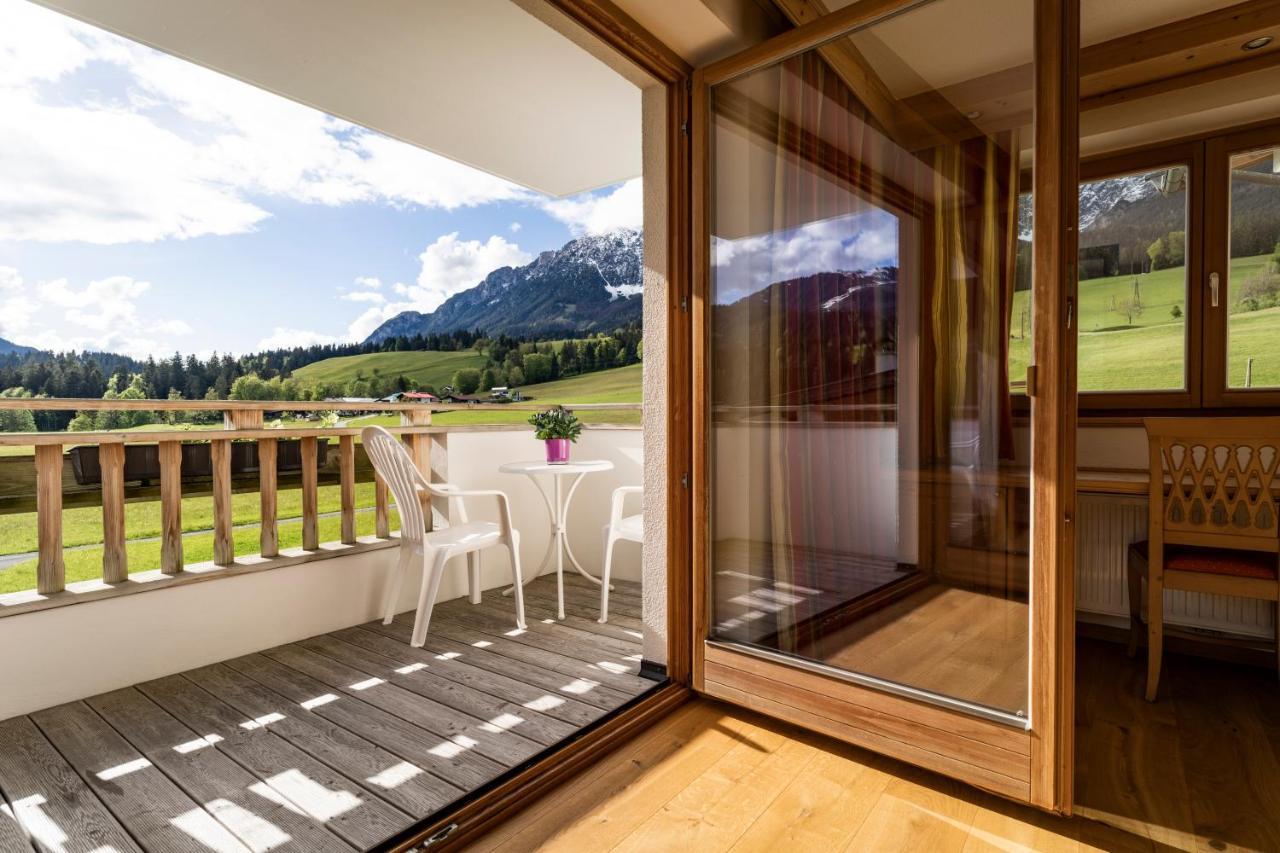 Landhotel Foehrenhof Ellmau Exteriör bild