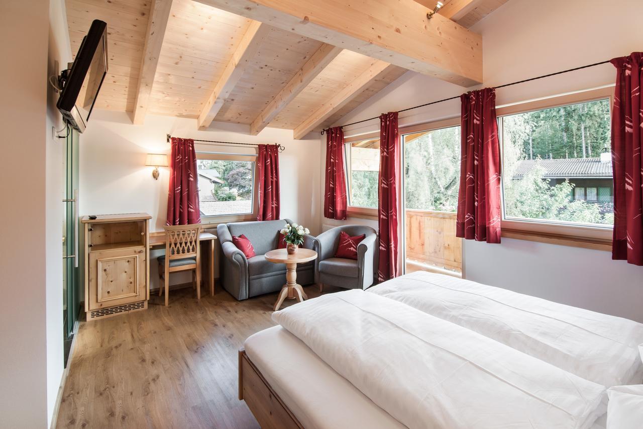 Landhotel Foehrenhof Ellmau Exteriör bild