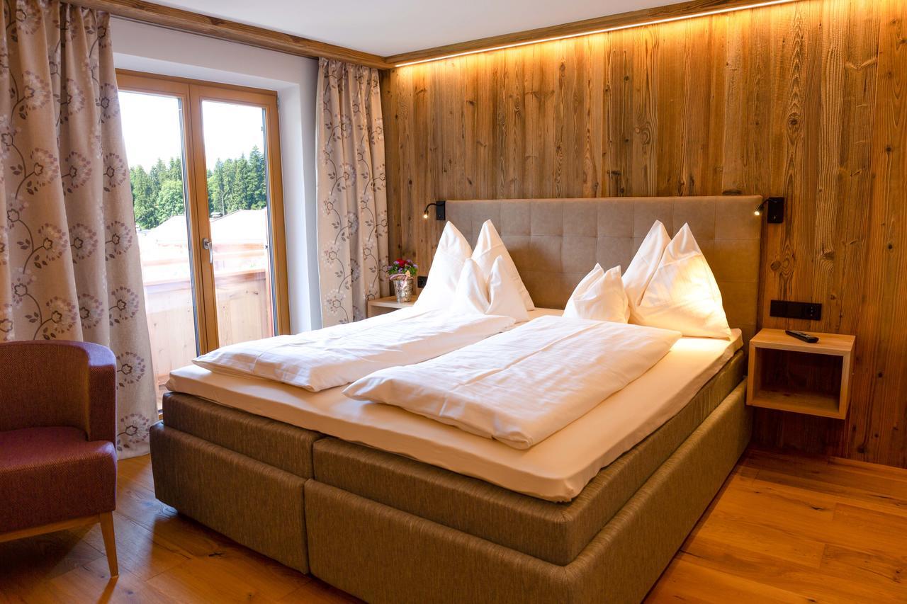 Landhotel Foehrenhof Ellmau Exteriör bild