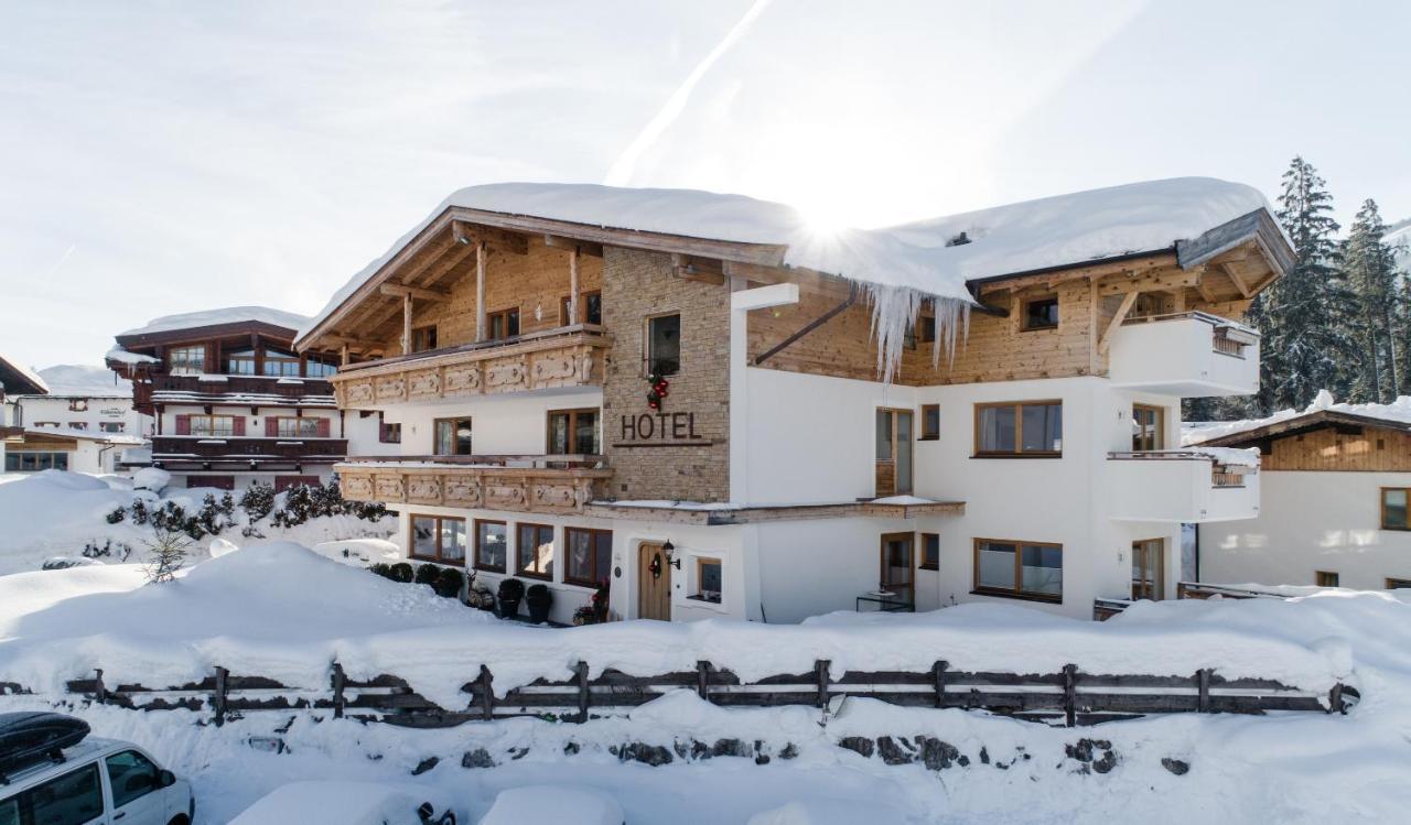 Landhotel Foehrenhof Ellmau Exteriör bild